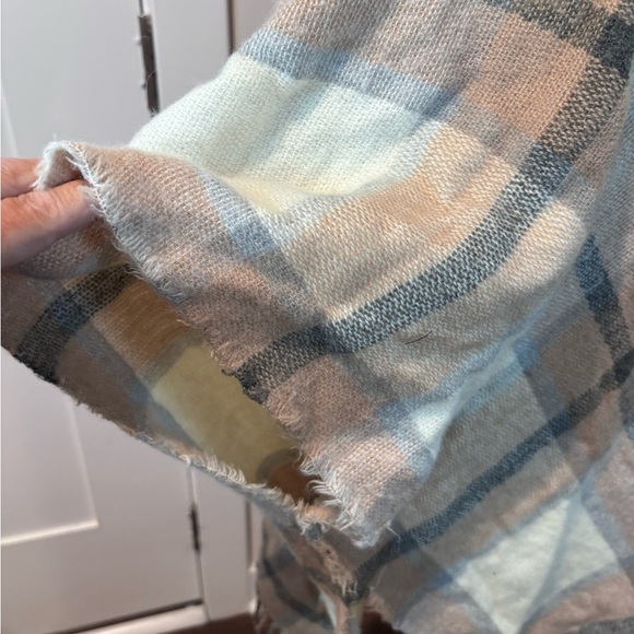 Plaid Fringe Open Front Poncho Wrap – Tan, Cream & Gray Checkered Shawl - Picture 2 of 13